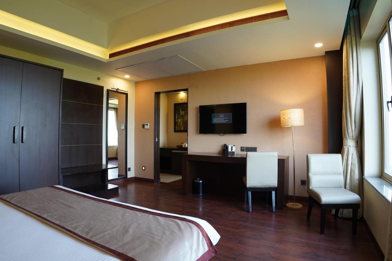 Vivanta Jamshedpur, Golmuri Екстер'єр фото